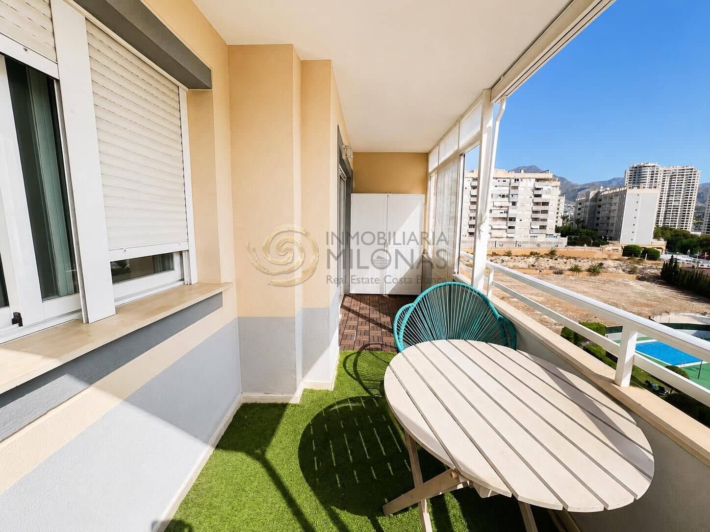 1 bedroom Apartment for sale in La Villajoyosa / Vila Joiosa with pool - € 207,000 (Ref: 9965357)