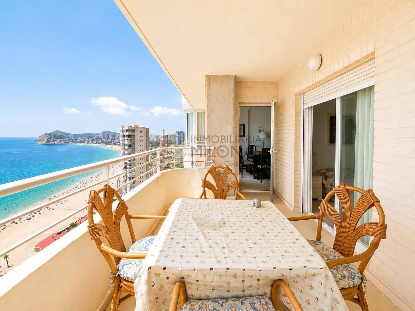 3 chambre Appartement à vendre à Benidorm avec piscine garage - 699 900 € (Ref: 9983087)