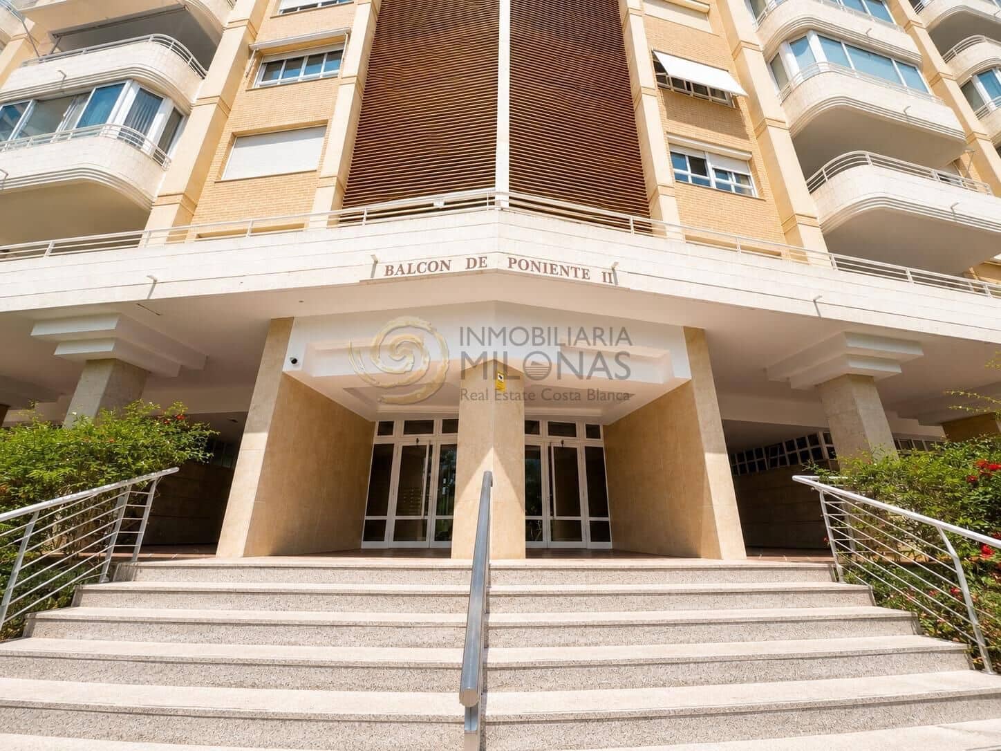 3 chambre Appartement à vendre à Benidorm avec piscine garage - 699 900 € (Ref: 9983087)
