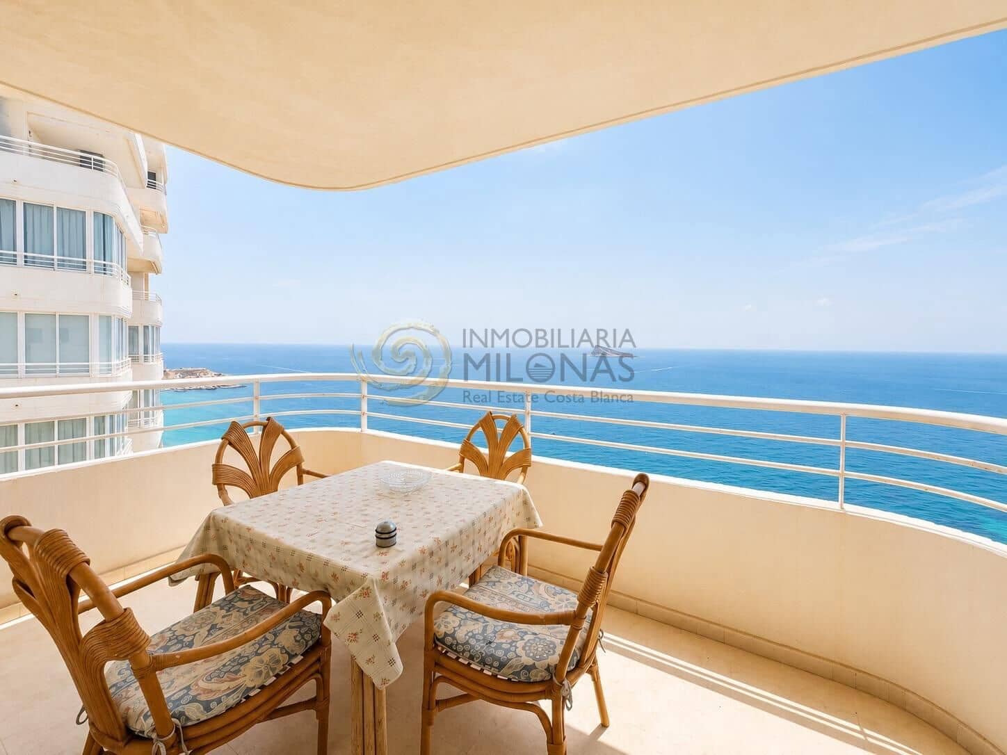 3 chambre Appartement à vendre à Benidorm avec piscine garage - 699 900 € (Ref: 9983087)