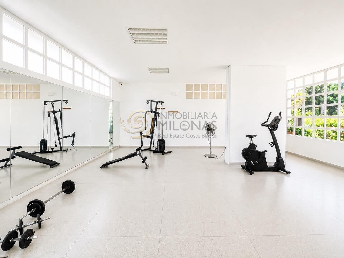 3 chambre Appartement à vendre à Benidorm avec piscine garage - 699 900 € (Ref: 9983087)
