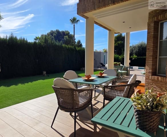 4 bedroom Villa for sale in Puçol with pool garage - € 1,500,000 (Ref: 9378506)