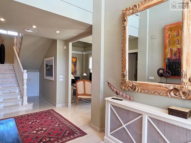 4 bedroom Villa for sale in Puçol with pool garage - € 1,500,000 (Ref: 9378506)