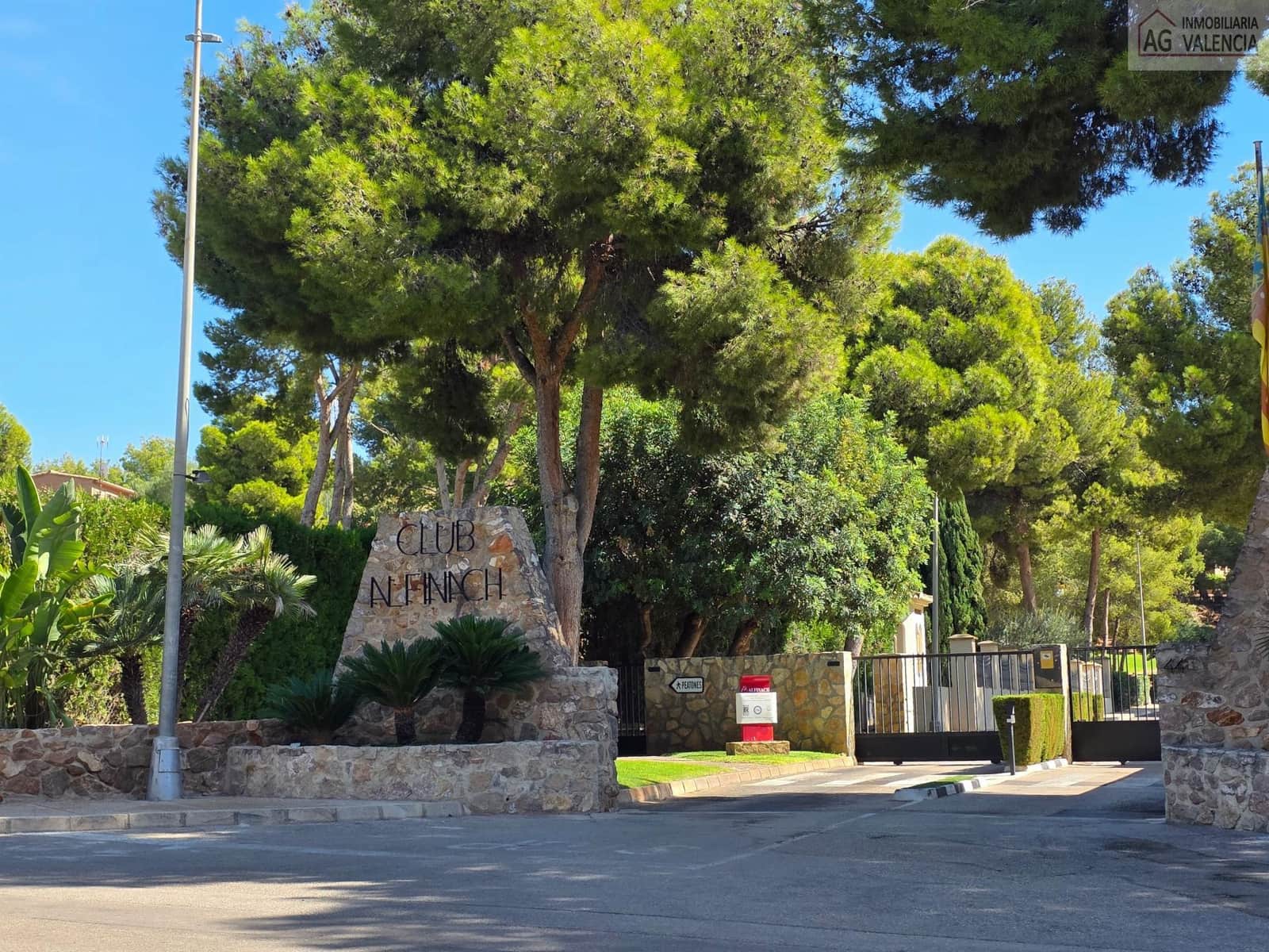 4 sovrum Villa till salu i Pucol med pool garage - 1 500 000 € (Ref: 9378506)