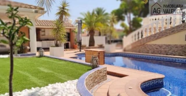 5 bedroom Villa for sale in Coloma  , La Nucia with pool garage - € 540,000 (Ref: 9378508)