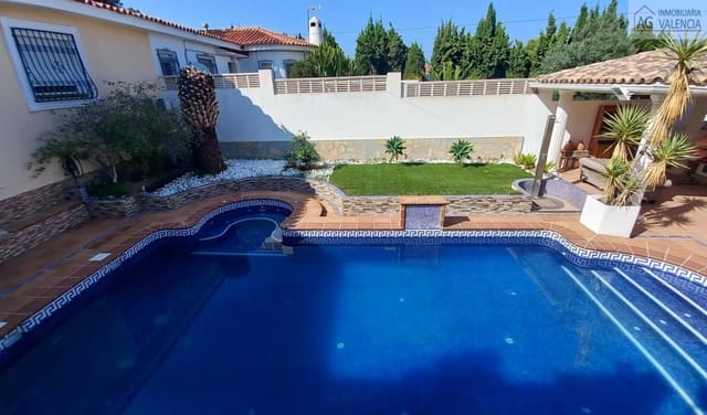 5 bedroom Villa for sale in Coloma  , La Nucia with pool garage - € 540,000 (Ref: 9378508)