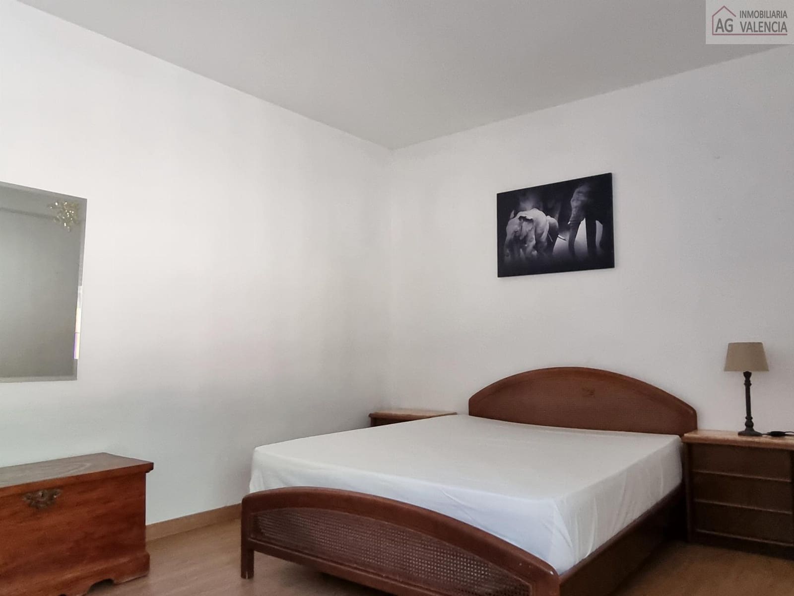 7 soverom Villa til salgs i Chiva med svømmebasseng garasje - € 550 000 (Ref: 9378509)