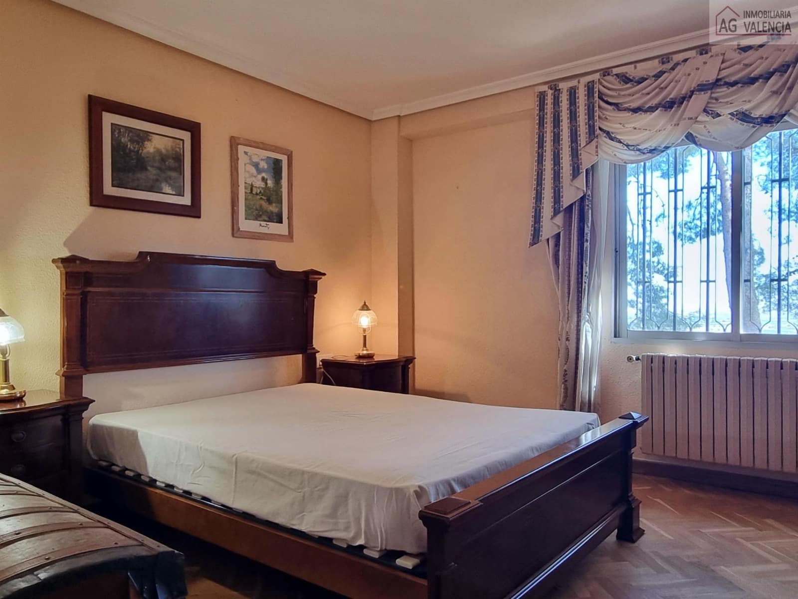 7 soverom Villa til salgs i Chiva med svømmebasseng garasje - € 550 000 (Ref: 9378509)