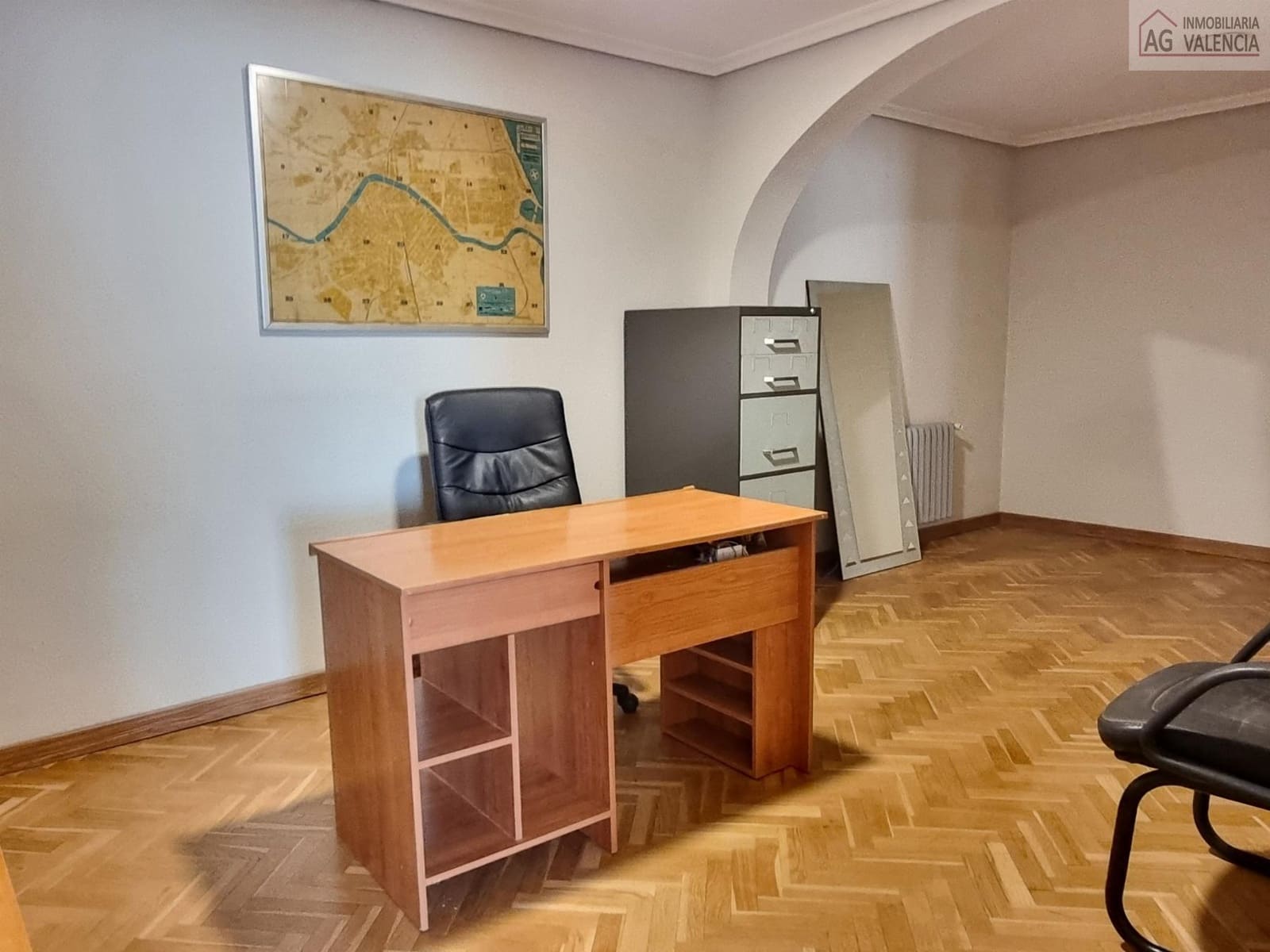 7 soverom Villa til salgs i Chiva med svømmebasseng garasje - € 550 000 (Ref: 9378509)