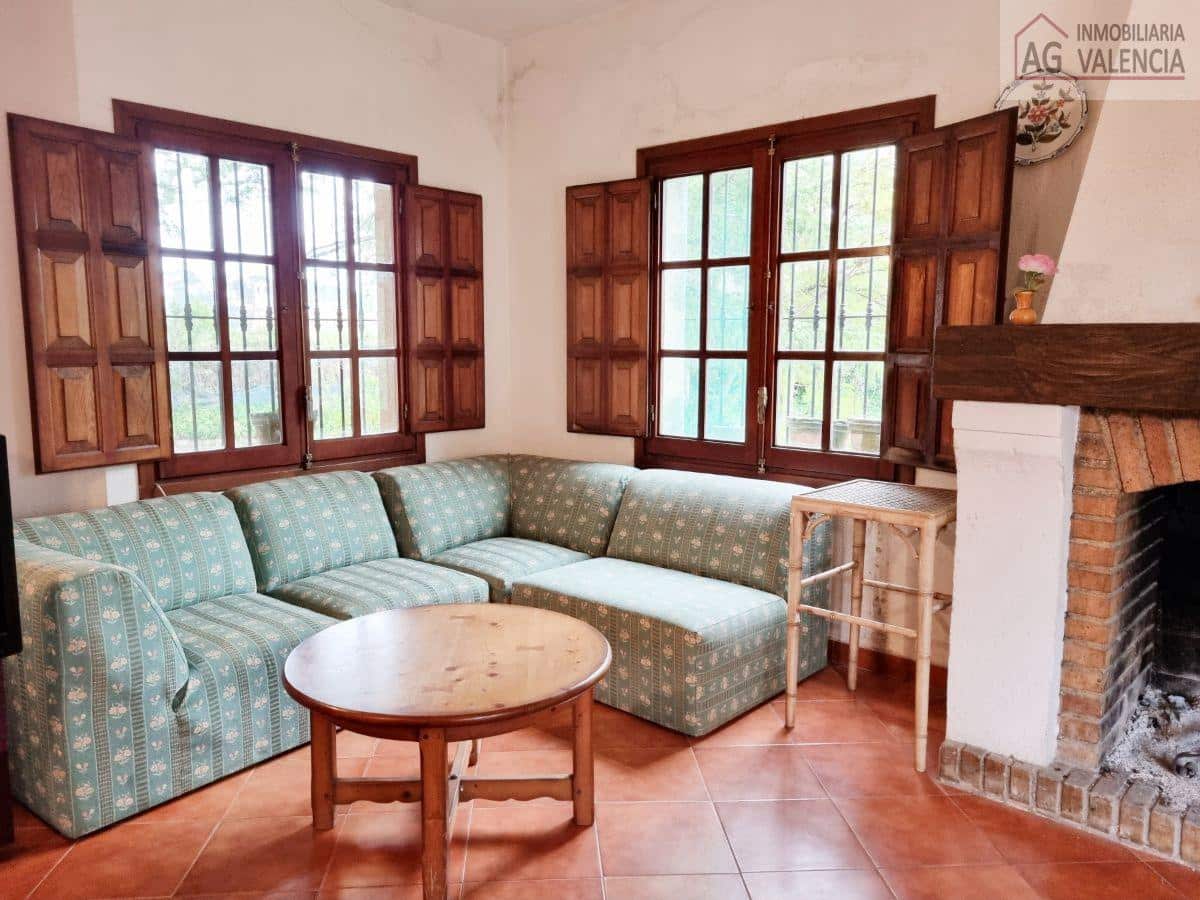 6 bedroom Villa for sale in Torrent with pool garage - € 399,000 (Ref: 9378512)