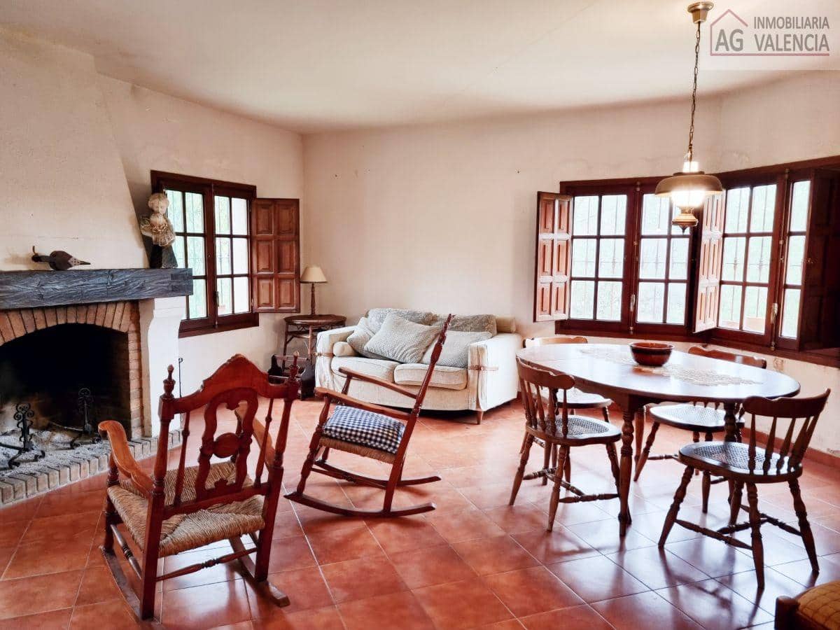 6 bedroom Villa for sale in Torrent with pool garage - € 399,000 (Ref: 9378512)