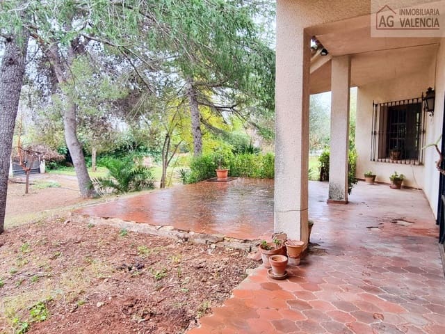 6 bedroom Villa for sale in Torrent with pool garage - € 399,000 (Ref: 9378512)