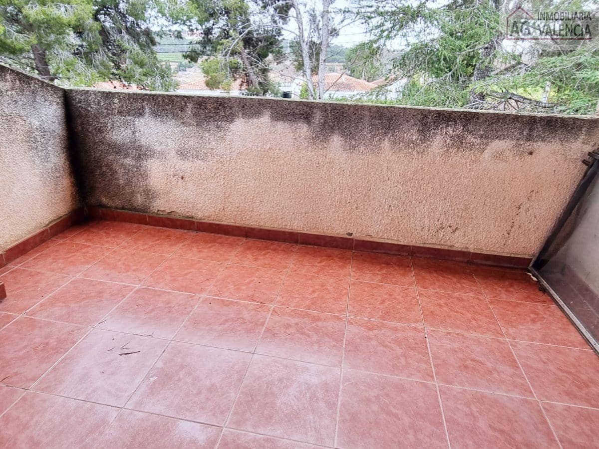 6 bedroom Villa for sale in Torrent with pool garage - € 399,000 (Ref: 9378512)