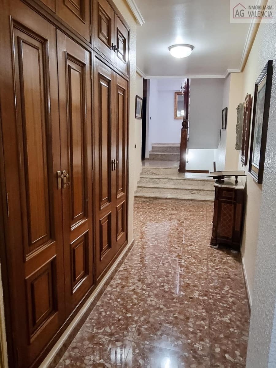 8 slaapkamer Huis te koop in Rafelbunyol met garage - € 520.000 (Ref: 9378554)