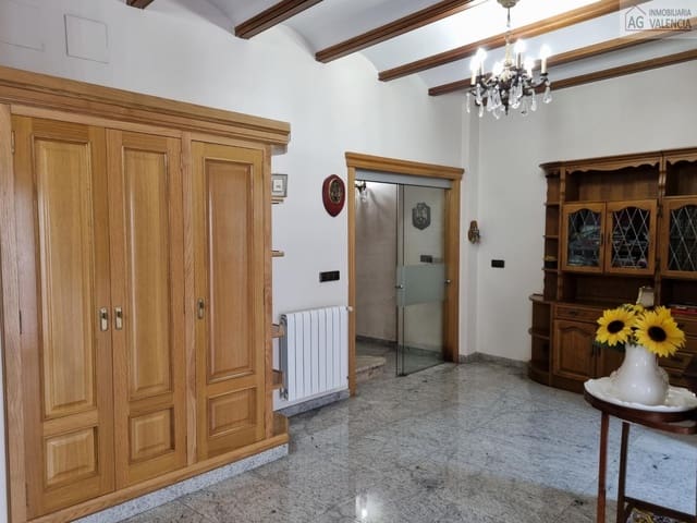 8 slaapkamer Huis te koop in Rafelbunyol met garage - € 520.000 (Ref: 9378554)