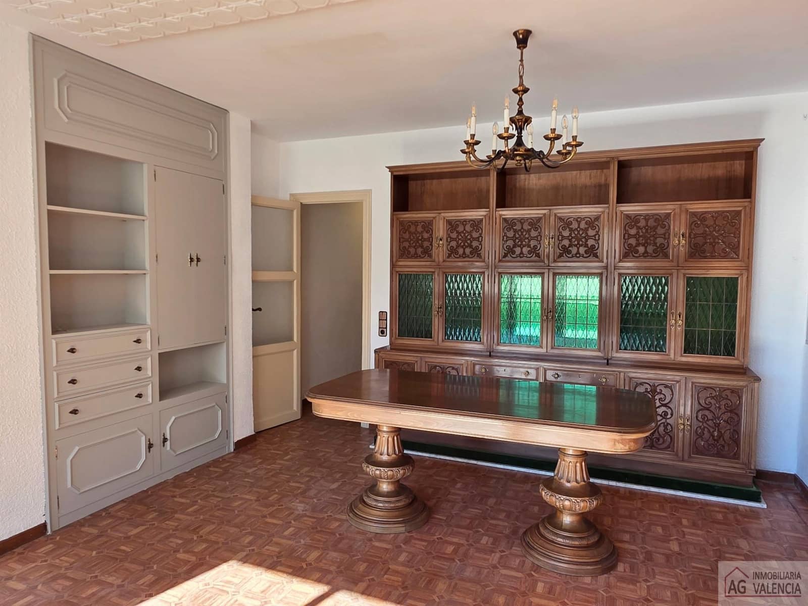 3 bedroom Flat for rent in Valencia city - € 1,350 (Ref: 9425418)