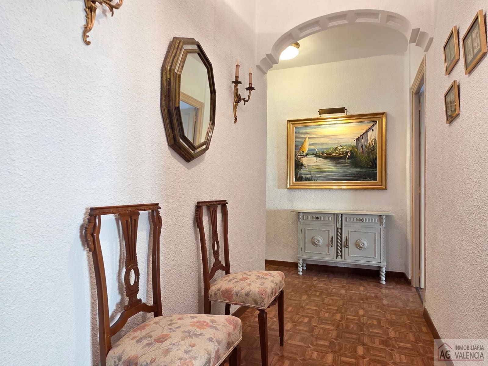 3 bedroom Flat for rent in Valencia city - € 1,350 (Ref: 9425418)