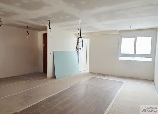 Piso de 3 habitaciones en La Creu Coberta, València ciudad en venta - 380.000 € (Ref: 9467751)