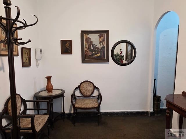 4 slaapkamer Flat te koop in Arrancapins, Valencia stad - € 345.000 (Ref: 9511216)