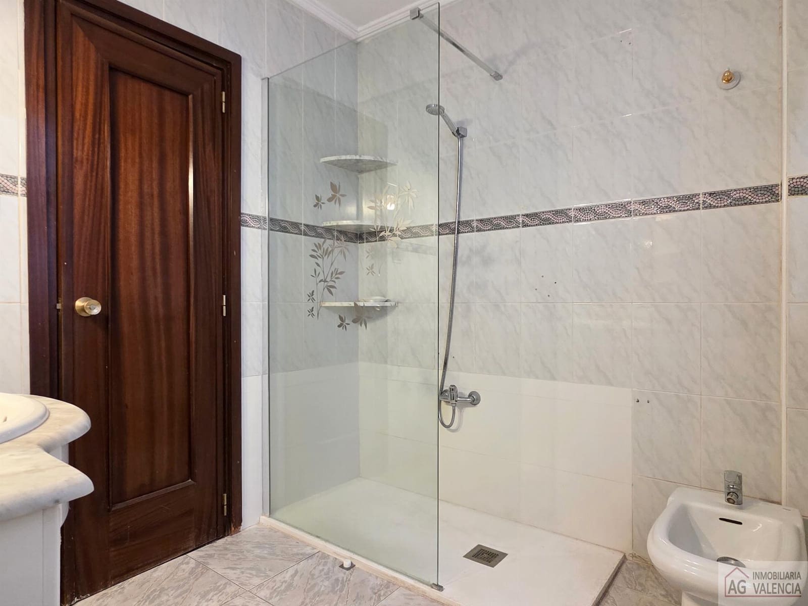 4 slaapkamer Flat te koop in Valencia stad - € 345.000 (Ref: 9511216)