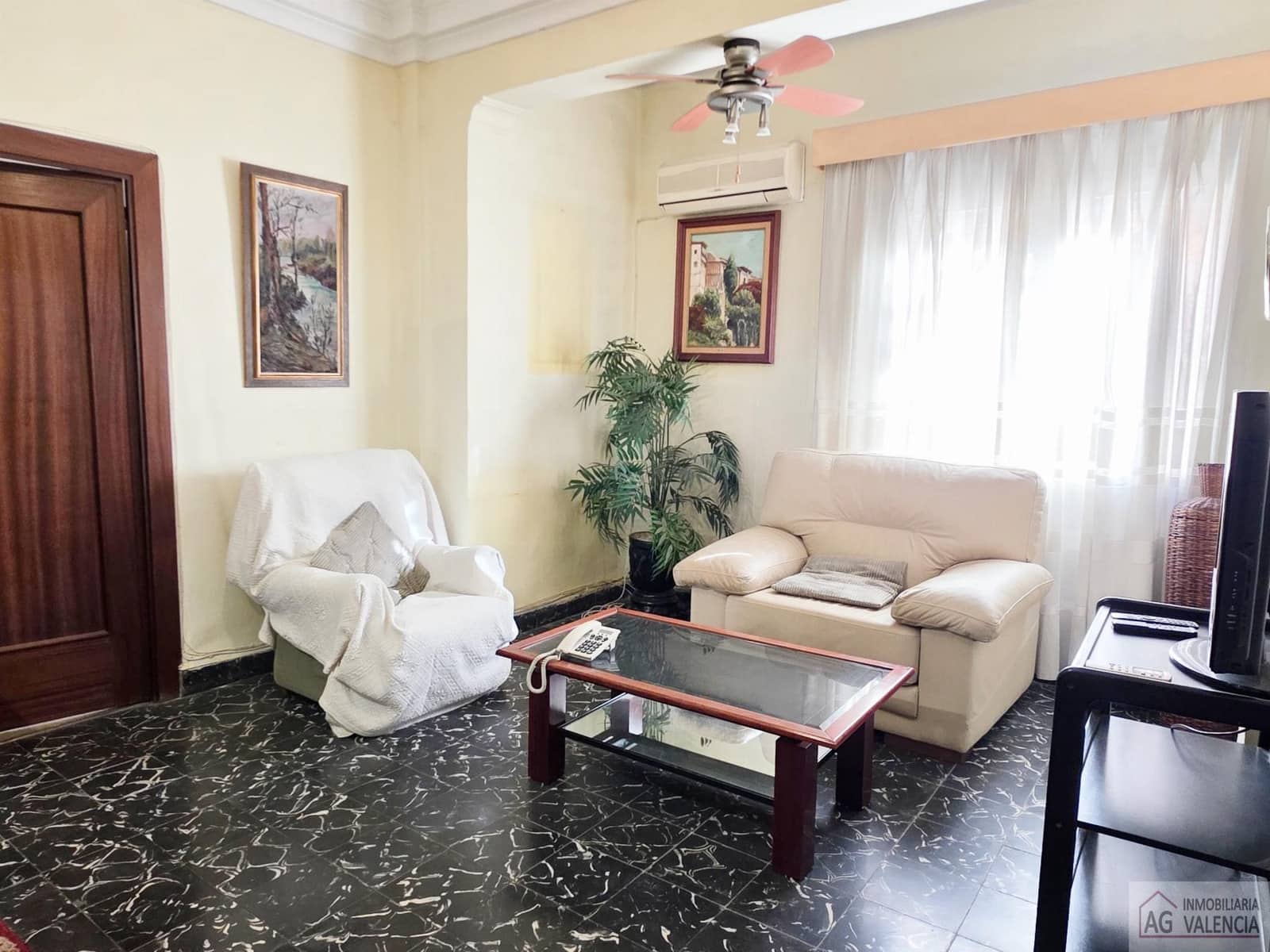 4 slaapkamer Flat te koop in Valencia stad - € 345.000 (Ref: 9511216)