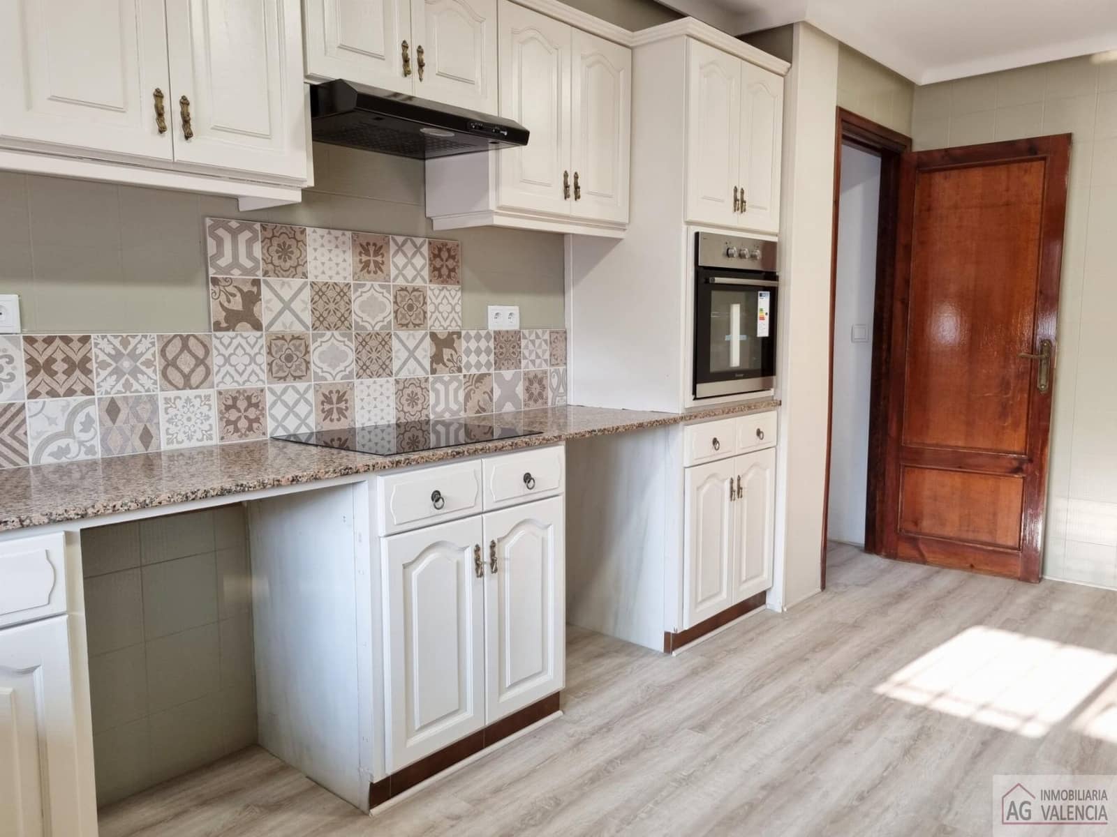 5 sypialnia Willa na sprzedaż w Naquera z basenem garażem - 510 000 € (Ref: 9566672)