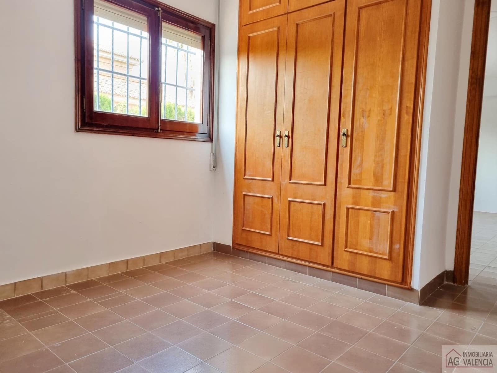 5 sypialnia Willa na sprzedaż w Naquera z basenem garażem - 510 000 € (Ref: 9566672)