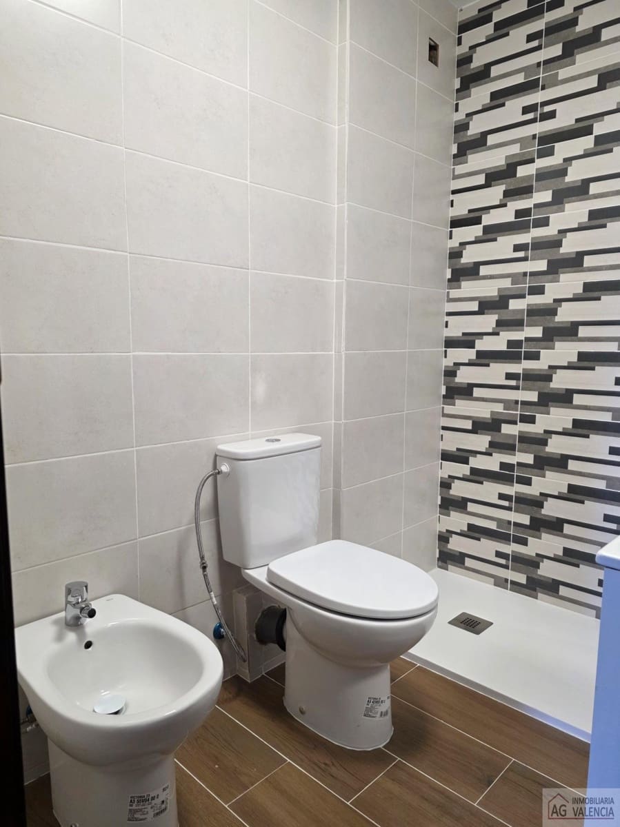 3 soveværelse Lejlighed til leje i Valencia by - € 1.750 (Ref: 9570135)