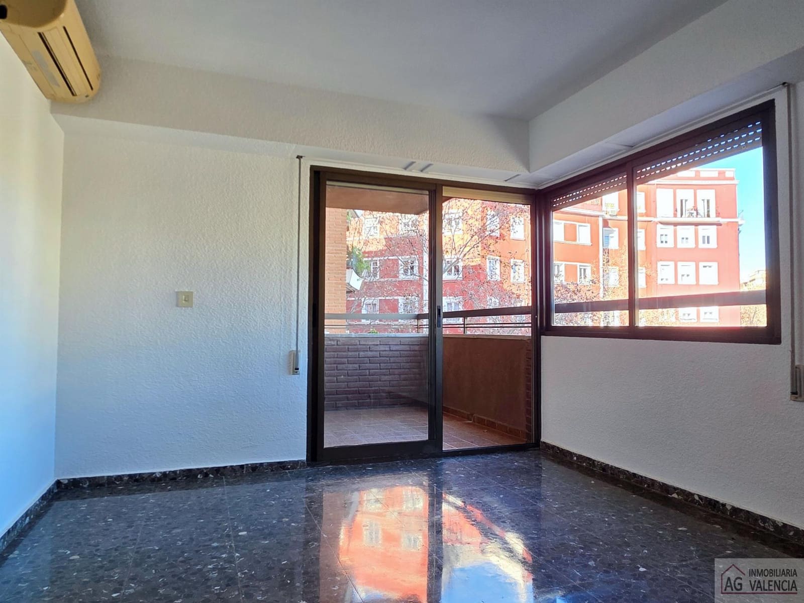 3 soveværelse Lejlighed til leje i Valencia by - € 1.750 (Ref: 9570135)