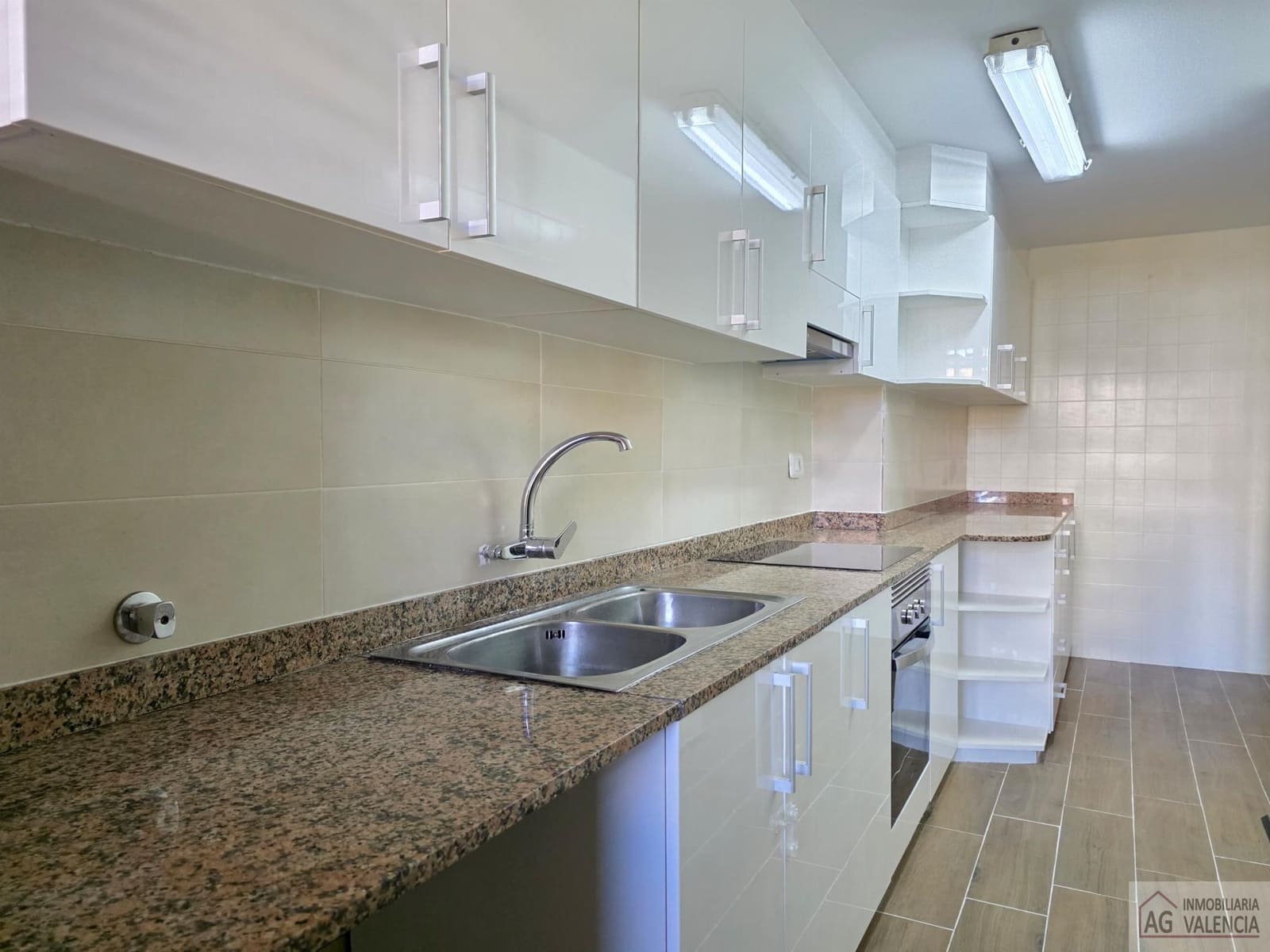 3 soveværelse Lejlighed til leje i Valencia by - € 1.750 (Ref: 9570135)