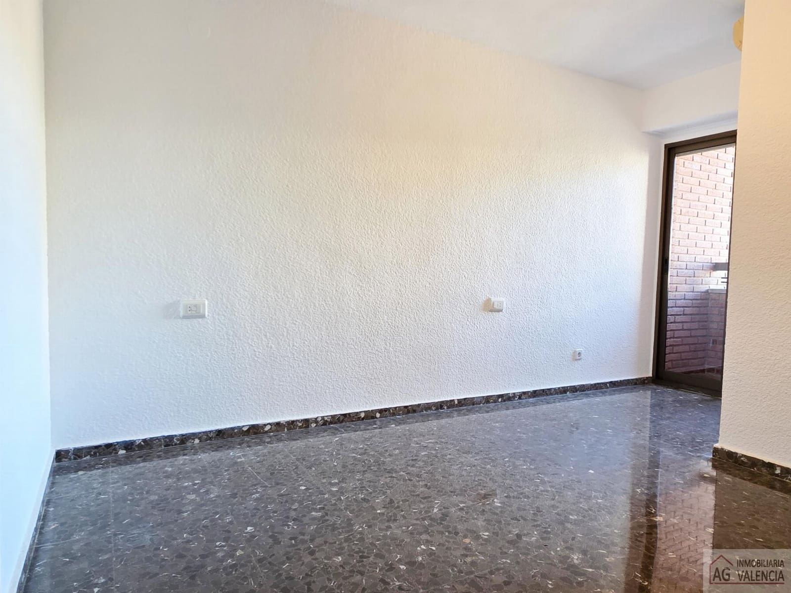 3 soveværelse Lejlighed til leje i Valencia by - € 1.750 (Ref: 9570135)