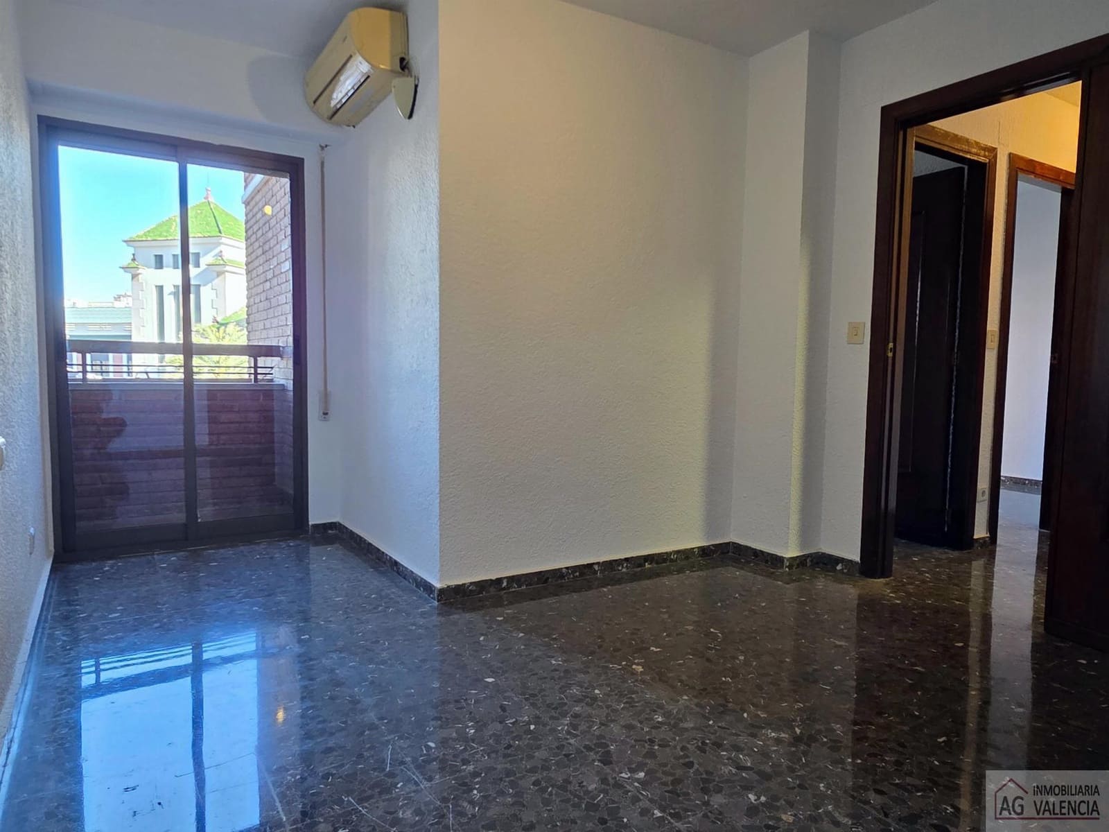 3 soveværelse Lejlighed til leje i Valencia by - € 1.750 (Ref: 9570135)