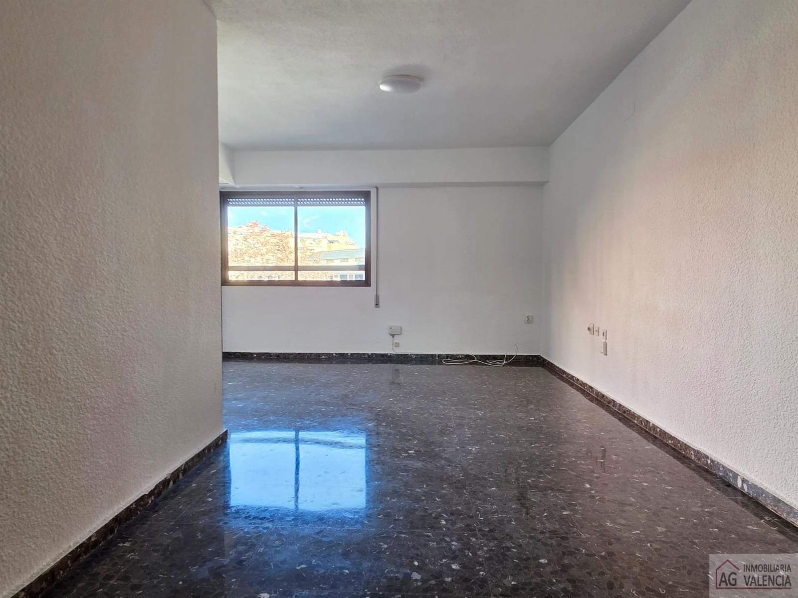 3 soveværelse Lejlighed til leje i Valencia by - € 1.750 (Ref: 9570135)