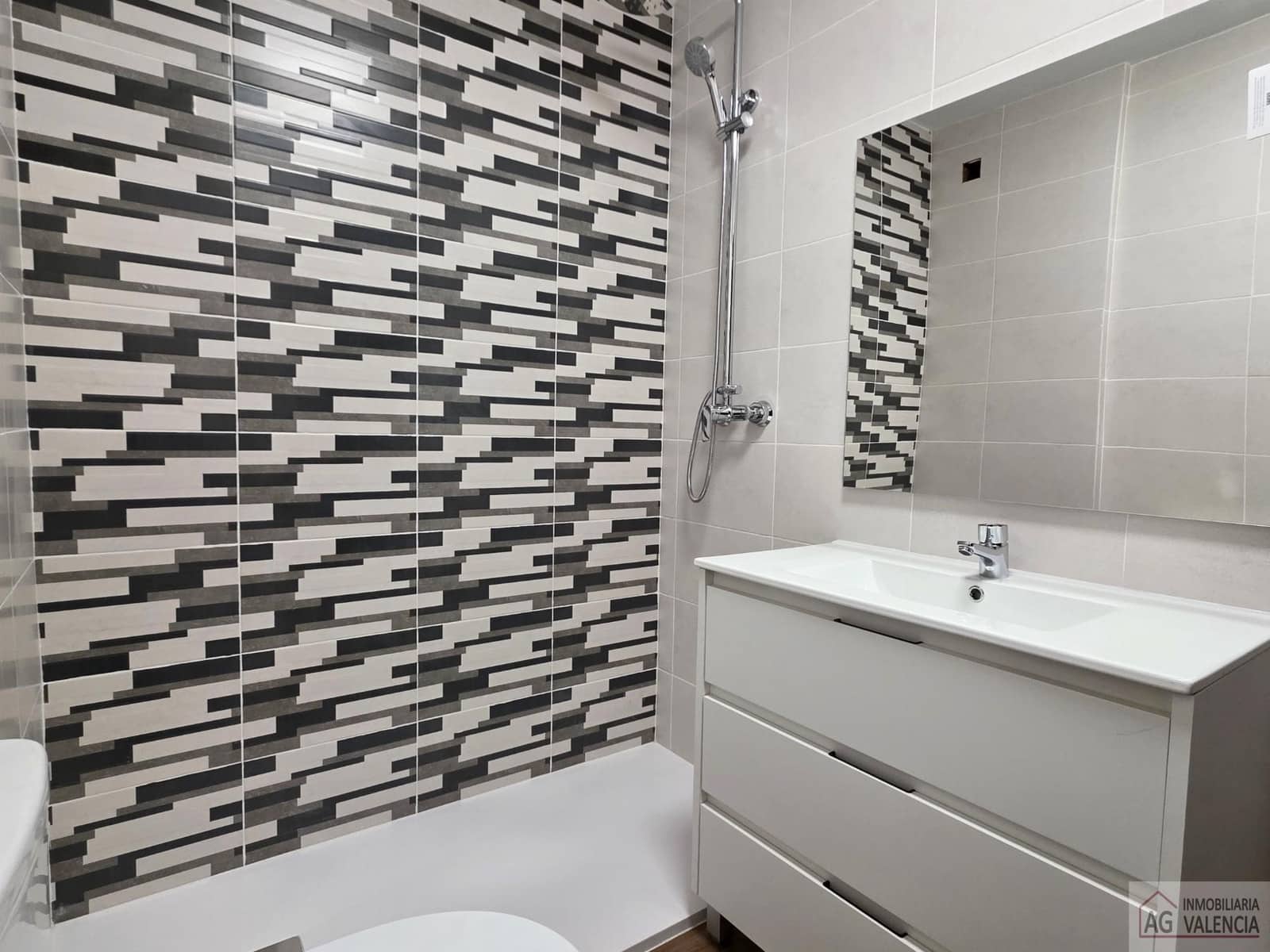 3 soveværelse Lejlighed til leje i Valencia by - € 1.750 (Ref: 9570135)