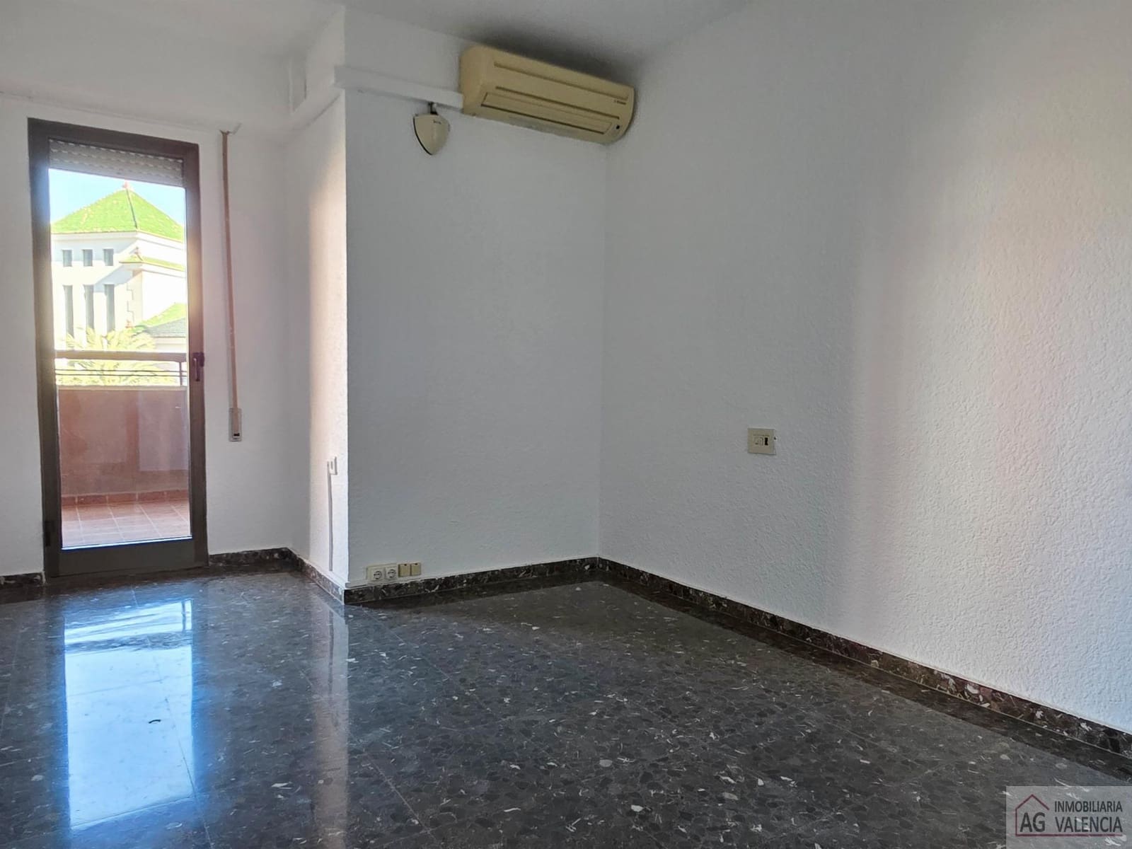 3 soveværelse Lejlighed til leje i Valencia by - € 1.750 (Ref: 9570135)