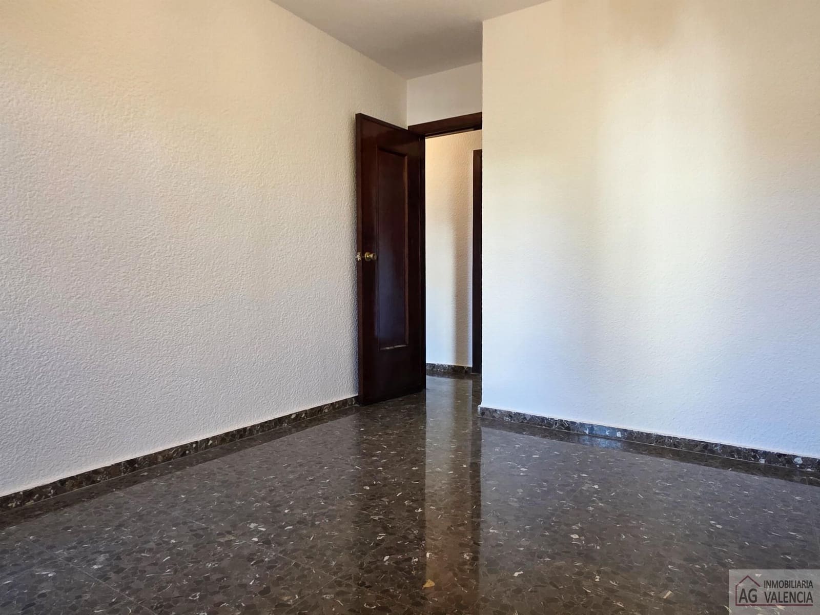 3 soveværelse Lejlighed til leje i Valencia by - € 1.750 (Ref: 9570135)