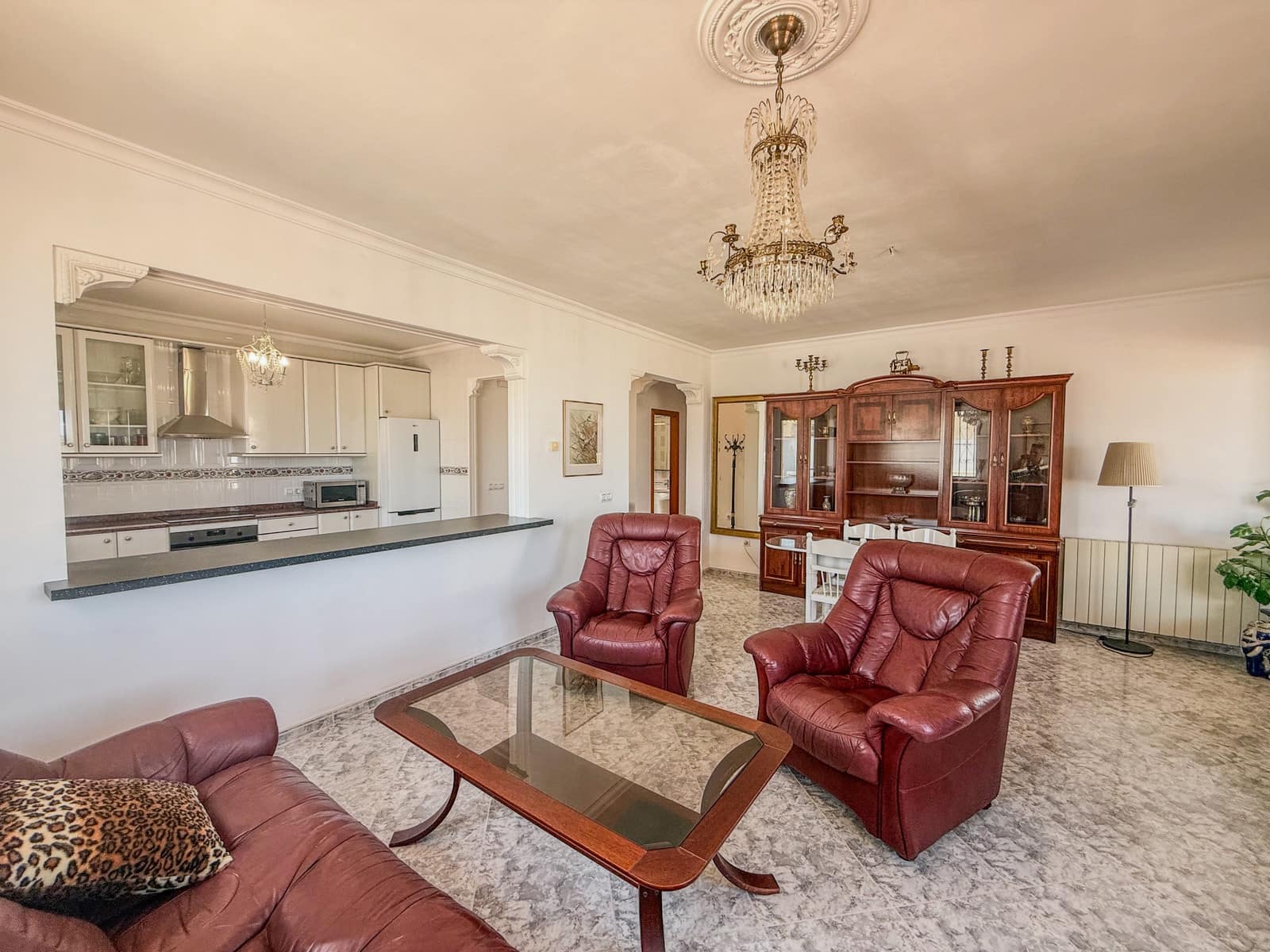 4 slaapkamer Villa te koop in Calpe / Calp met zwembad garage - € 690.000 (Ref: 10011075)