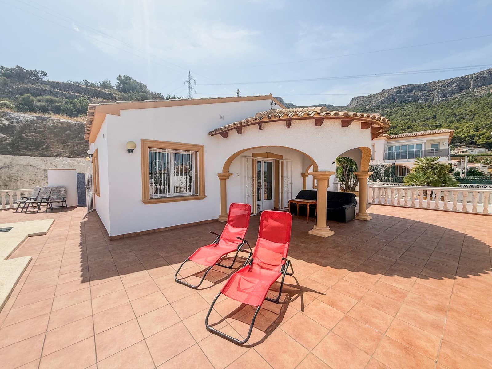 4 slaapkamer Villa te koop in Calpe / Calp met zwembad garage - € 690.000 (Ref: 10011075)