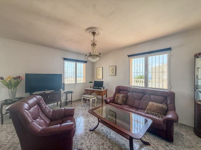 4 slaapkamer Villa te koop in Oltamar - Cucarres, Calpe / Calp met zwembad garage - € 690.000 (Ref: 10011075)