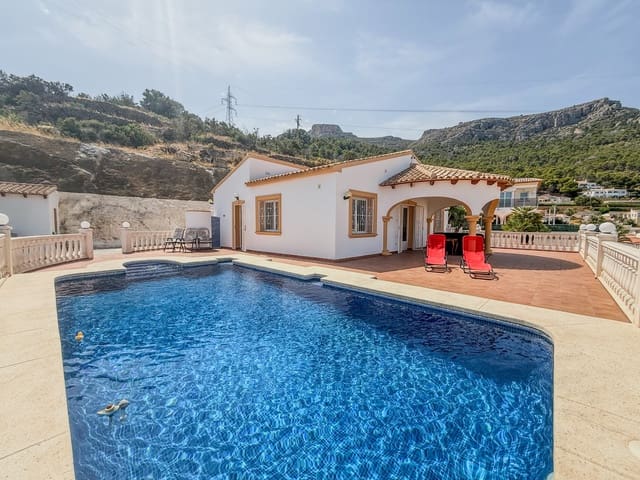 4 slaapkamer Villa te koop in Oltamar - Cucarres, Calpe / Calp met zwembad garage - € 690.000 (Ref: 10011075)