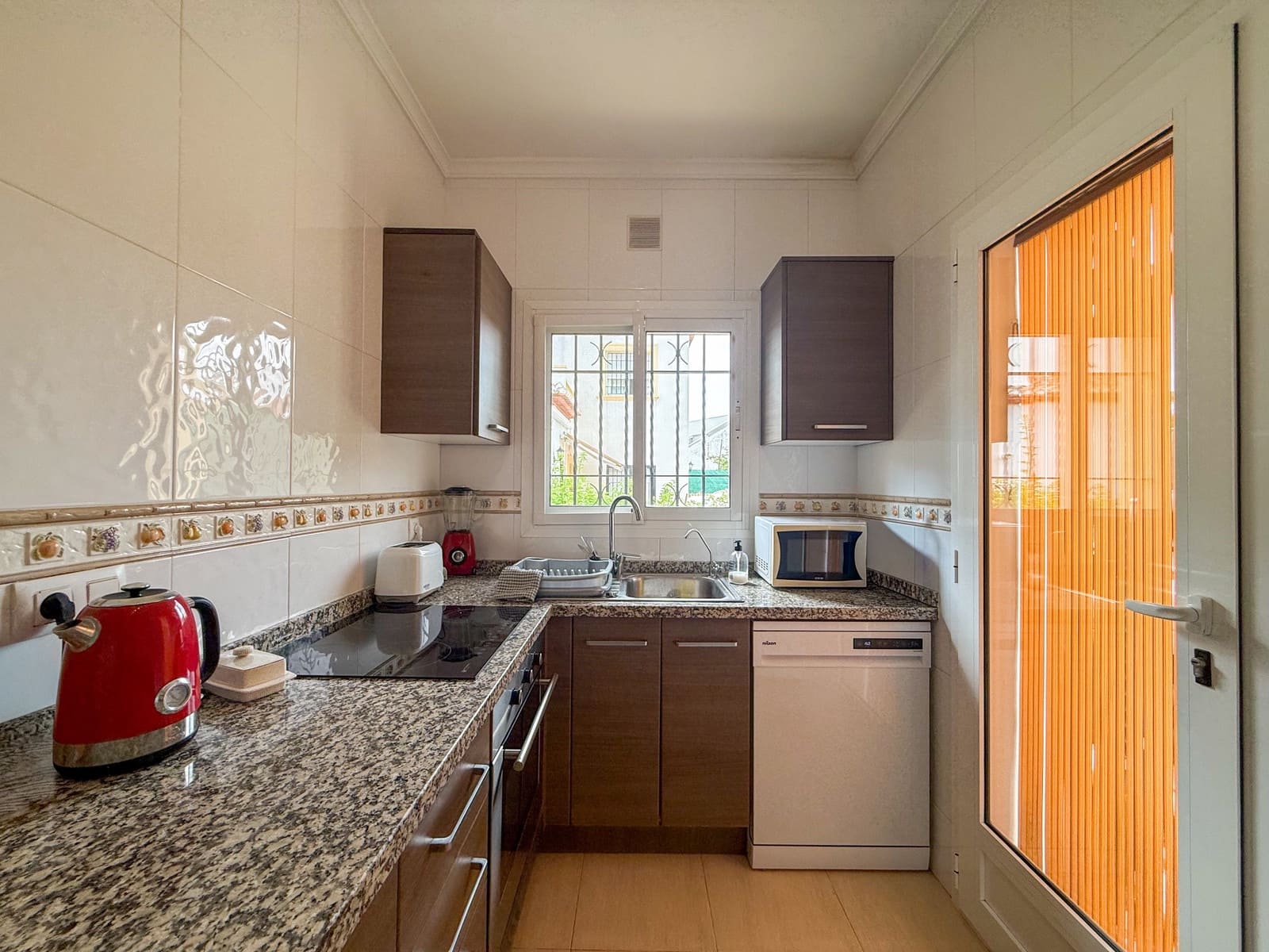 3 chambre Villa/Maison à vendre à Sagra avec piscine - 360 000 € (Ref: 10015140)