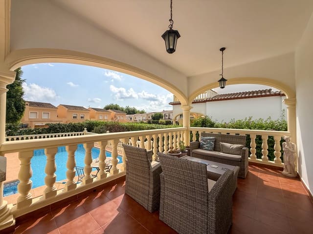 3 chambre Villa/Maison à vendre à Sagra avec piscine - 360 000 € (Ref: 10015140)