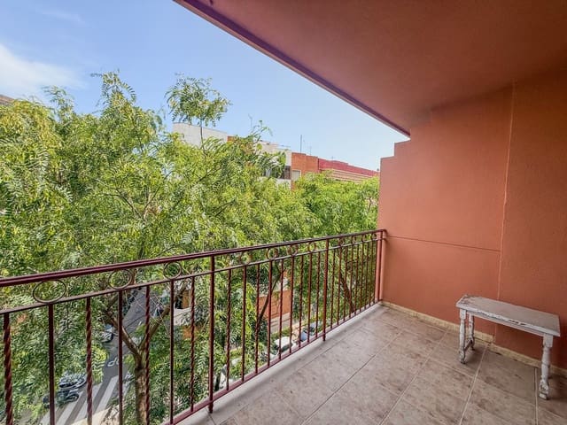 3 makuuhuone Huoneisto myytävänä paikassa Centro Urbano, Dénia - 275 000 € (Ref: 10031562)