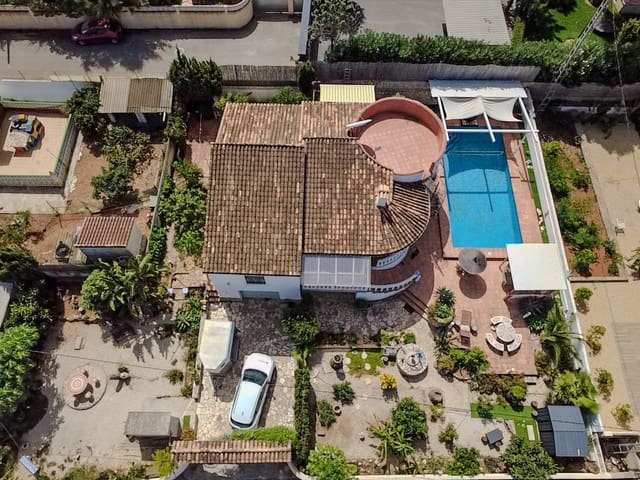 3 bedroom Villa for sale in El Montgó, Dénia with pool garage - € 595,000 (Ref: 10034986)