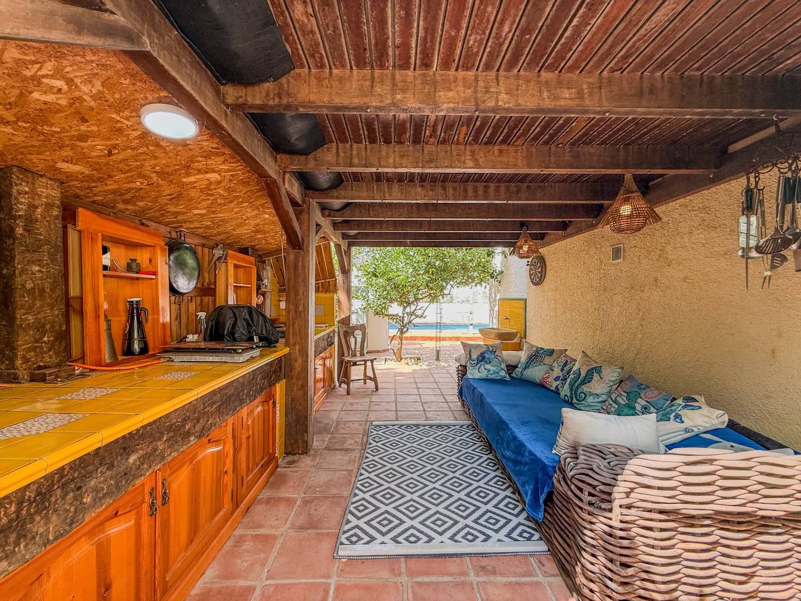 3 bedroom Villa for sale in Denia with pool garage - € 595,000 (Ref: 10034986)