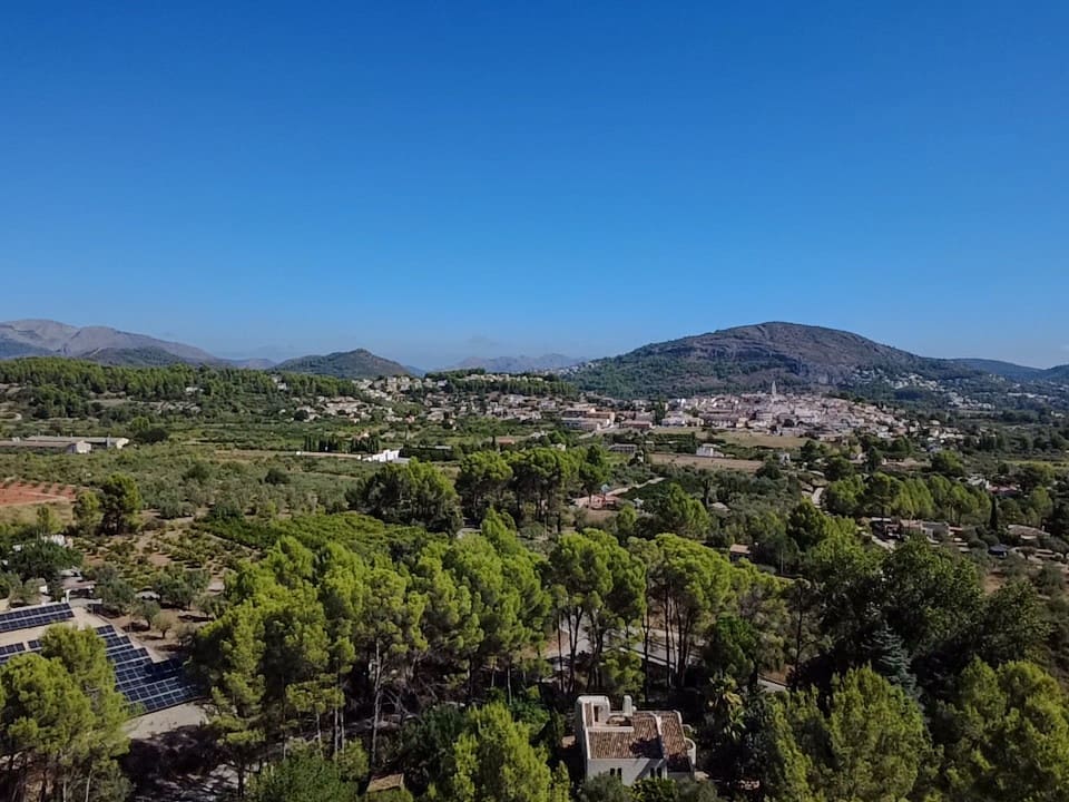 5 bedroom Villa for sale in Parcent with garage - € 360,000 (Ref: 10042623)