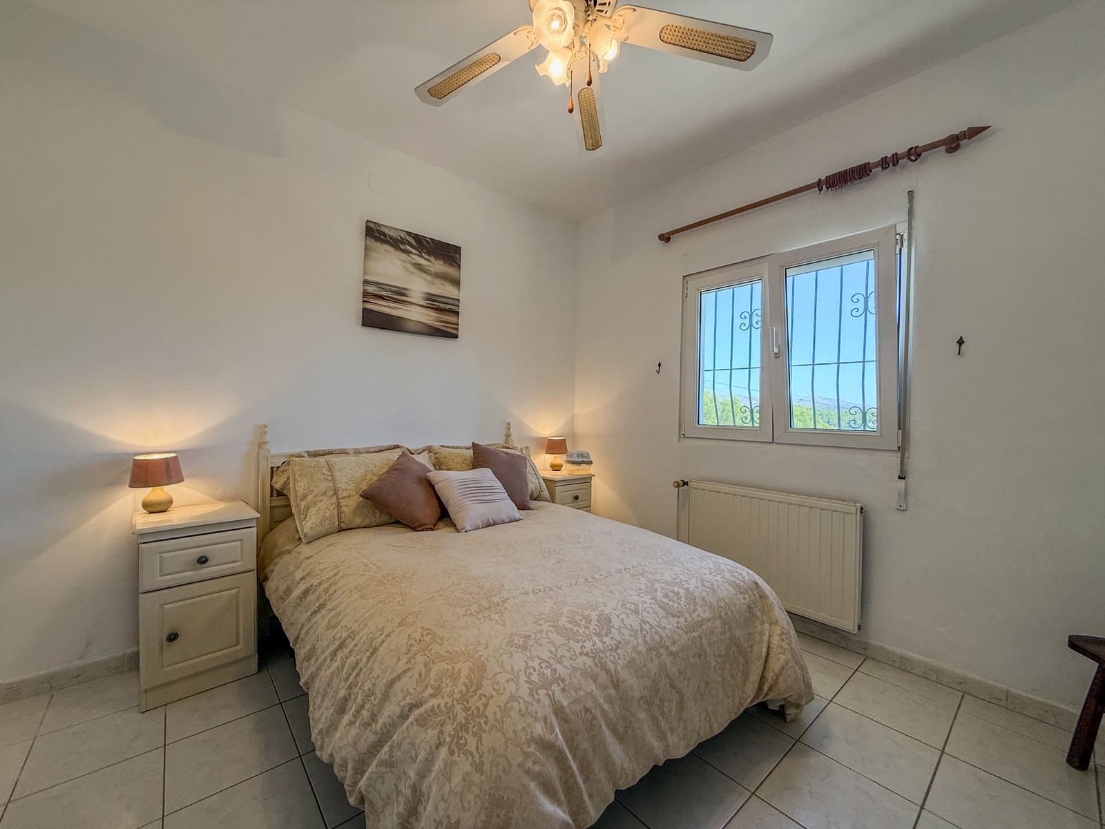 5 bedroom Villa for sale in Parcent with garage - € 360,000 (Ref: 10042623)