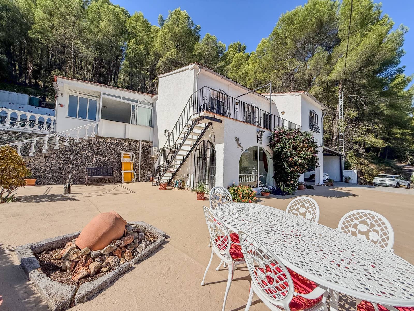 5 bedroom Villa for sale in Parcent with garage - € 360,000 (Ref: 10042623)