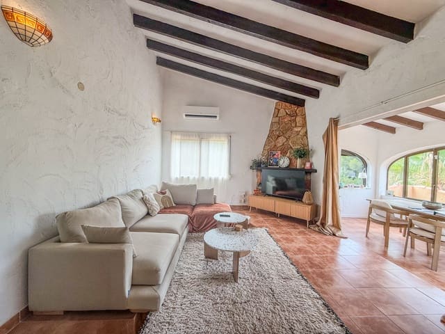 2 sypialnia Willa na sprzedaż w Orba z garażem - 295 000 € (Ref: 10048855)