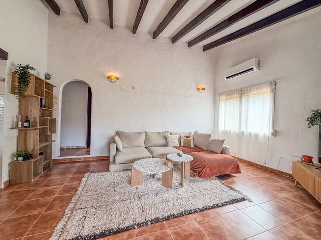2 sypialnia Willa na sprzedaż w Orba z garażem - 295 000 € (Ref: 10048855)